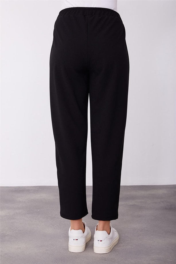 Armine Pantolonlu Takım 23KD4420 Siyah