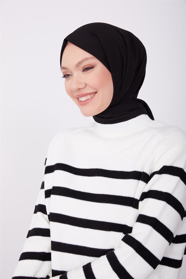 Armine Kazak 23KD8311 Siyah