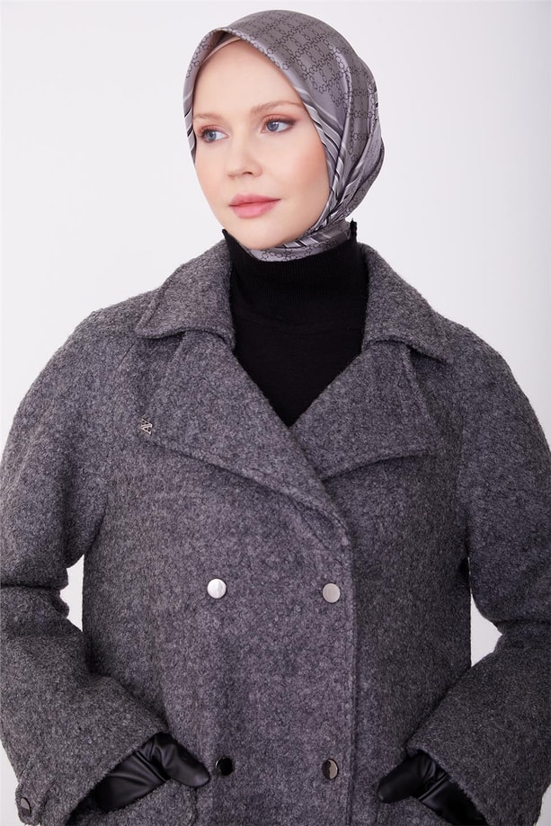 Kumaşı tüylü çıtçıt detaylı manto 23K8609 Antrasit