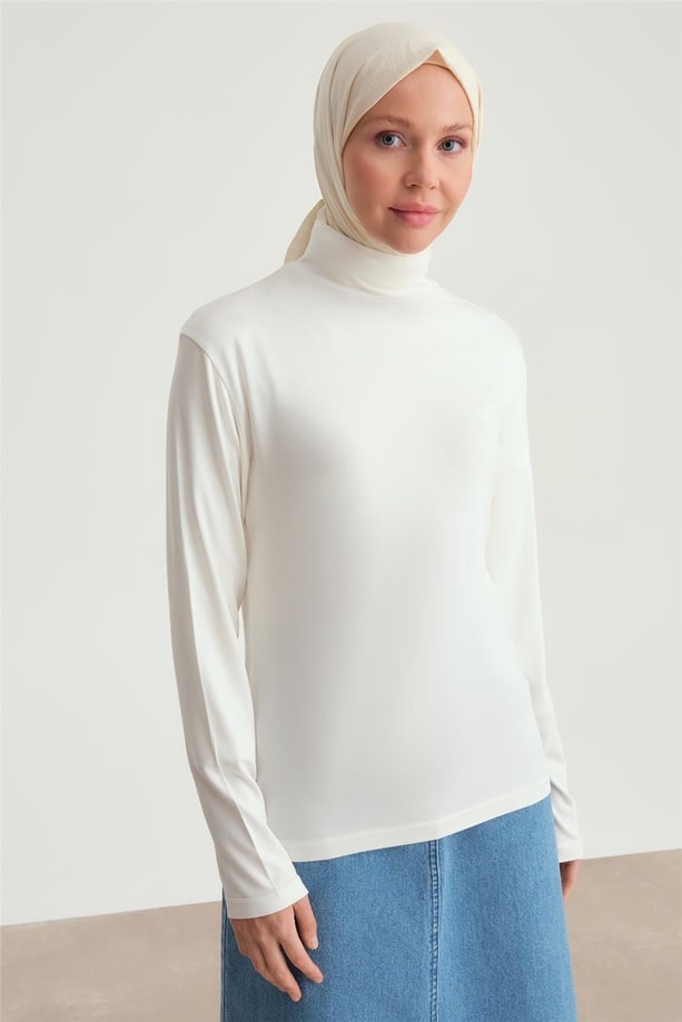 Armine Uzun Kol Balıkçı Yaka Badi 23KD9039 Ekru