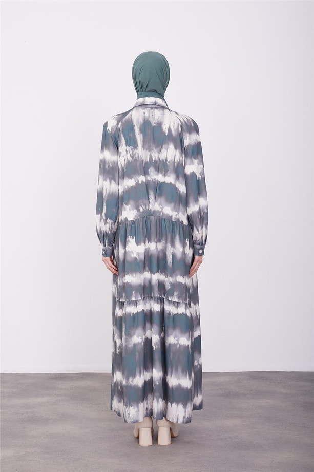 Önü düğmeli arkası büzgü detaylı elbise 23K9720 Yeşil