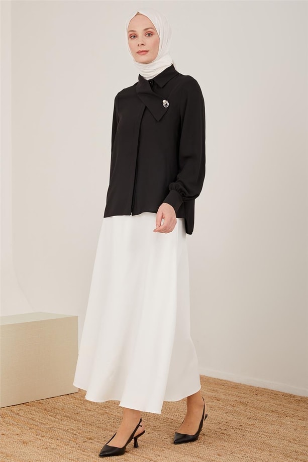 Armine Yakası Asimetrik Gömlek 22K3234 Siyah