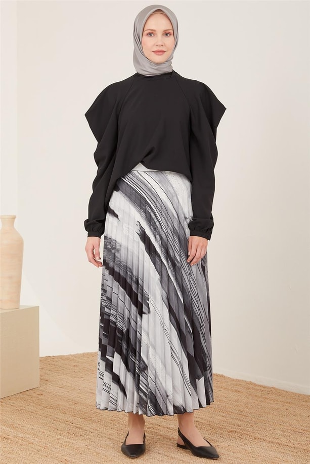 Armine Omuz Drapeli Saten Bluz 23Y3310 Siyah