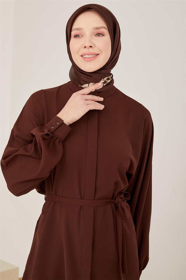 Armine Kolu Kesiksiz Ve Kuşaklı Gömlek 23Y3313 Acı Kahve