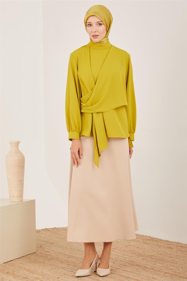 Armine Dropeli Asimetrik Bluz 23Y3328 Fıstık Yeşili