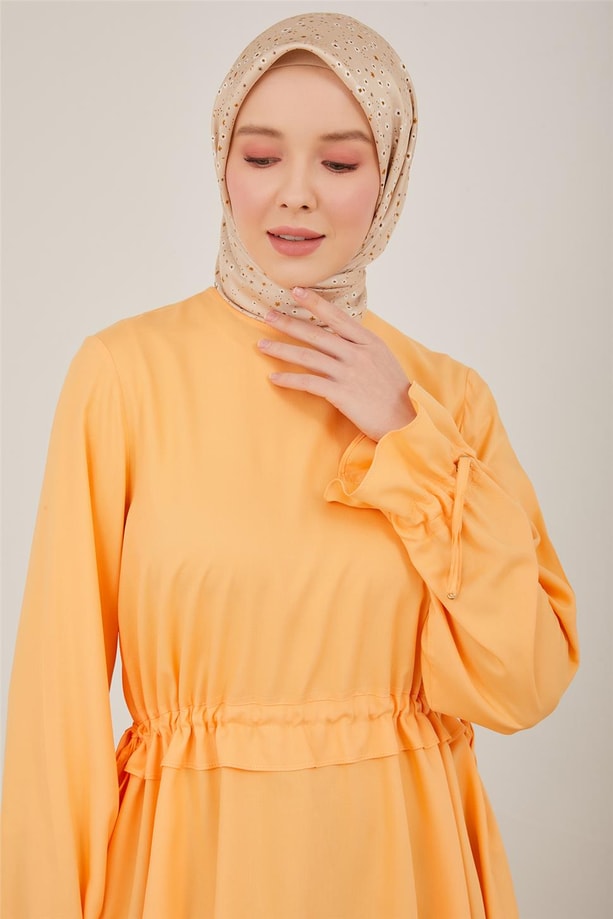 Armine Beli ve Kolu Büzülebilen Bluz 23Y3339 Mango