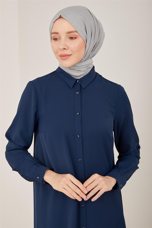 Armine Uzun Kollu Armine Logolu Tunik 21KH411 Lacivert