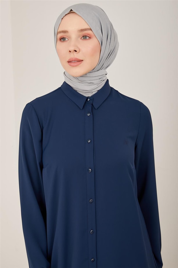Armine Uzun Kollu Armine Logolu Tunik 21KH411 Lacivert