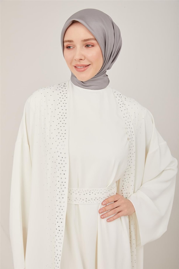 Armine İçi Elbiseli Ve Taşlı Takım 23Y6619 Ekru