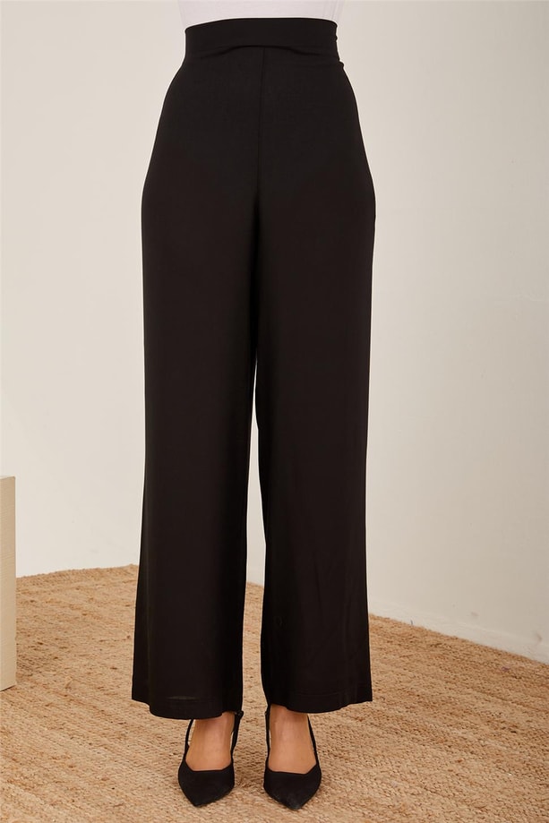 Armine Pile Detaylı Pantolonlu Yelekli Takım 23Y6630 Siyah