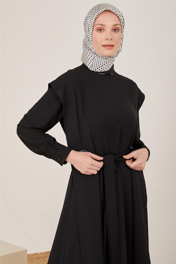 Armine Beli Kuşgözü Detaylı Kuşaklı Elbise 23Y9608 Siyah