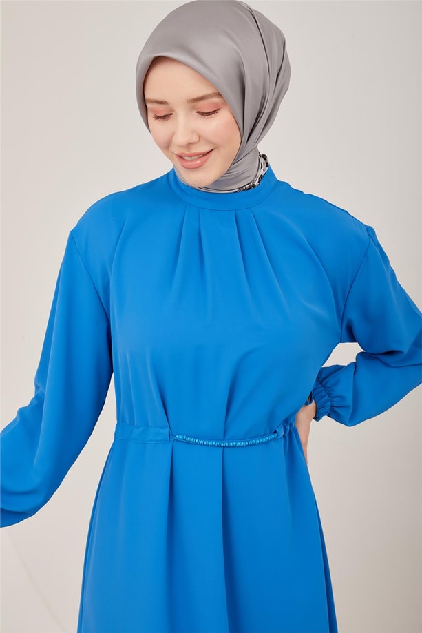 Armine Yakası Pileli Boncuk Detaylı Elbise 23Y9650 Kobalt