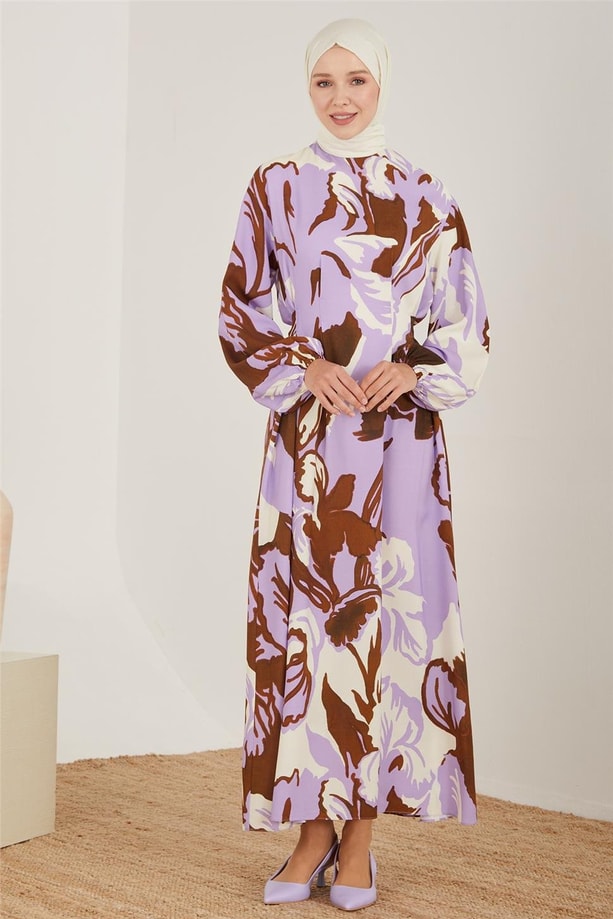 Armine Kemeri Arkada Bağlanan Desenli Viskon Elbise 23Y9654 Lavanta