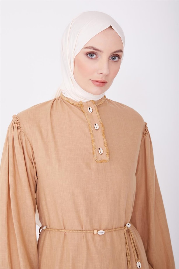 Armine Püsküllü Ve Deniz Kabuklu Pamuk Elbise 23Y9657 Camel