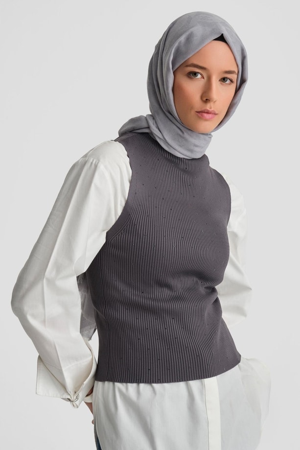 Armine Taşlı Triko 24KD2807 Füme