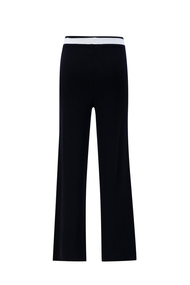 Armine Beyaz Çizgili Triko Takım 24KD4221 Siyah