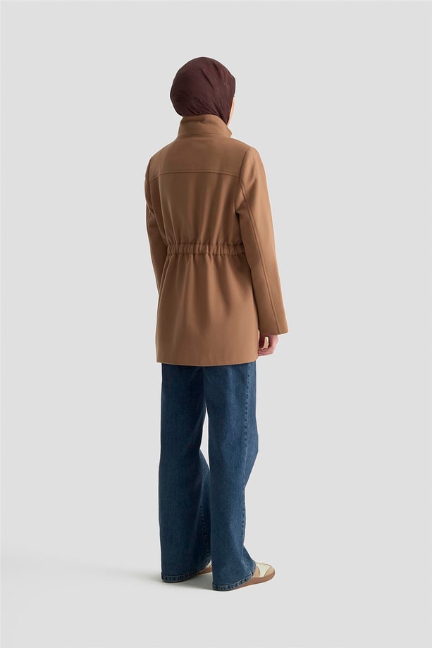 Armine Beli Bağcıklı Kısa Kaban 24KH7528 Camel