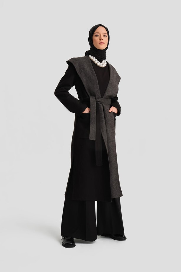 Armine Handmade Kapüşonlu Manto 24K8109 Siyah