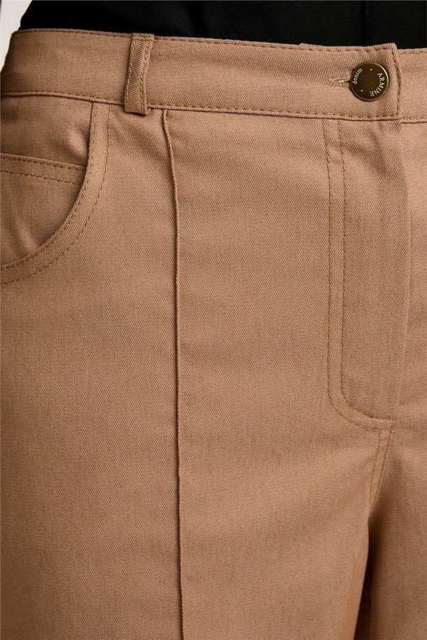 Armine Önü Dikiş Detaylı Denim Görünümlü Pantolon 24Y2610 Camel