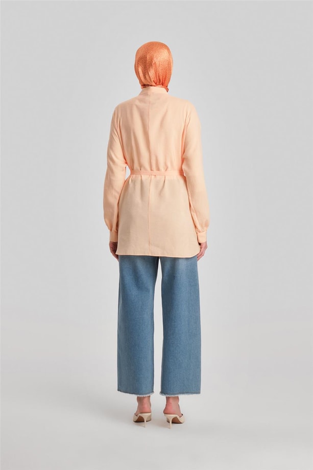 Armine Sedef Düğmeli Kuşaklı Gömlek 24Y3545 Şeftali