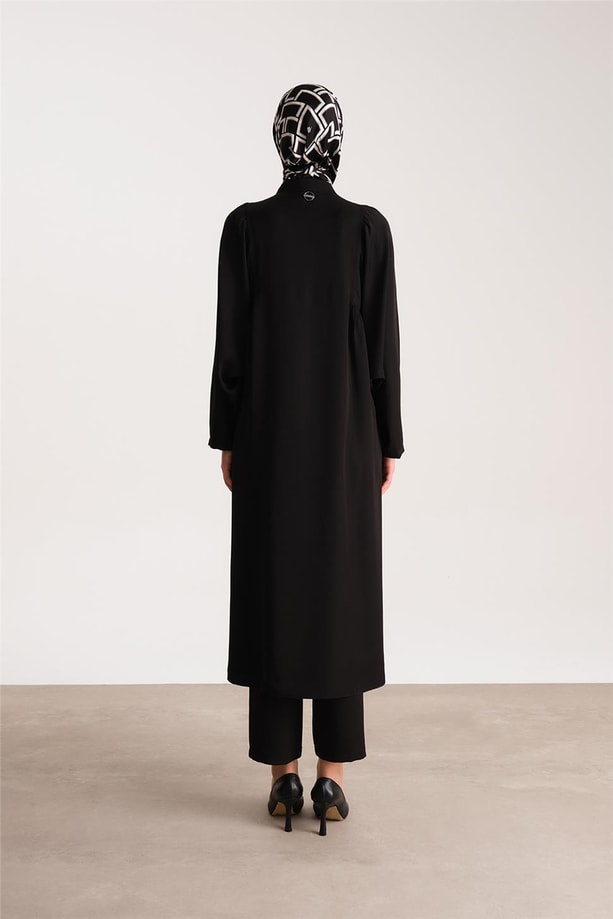 Armine Altın Aksesuarlı Oversize Abaya 24Y5501 Siyah