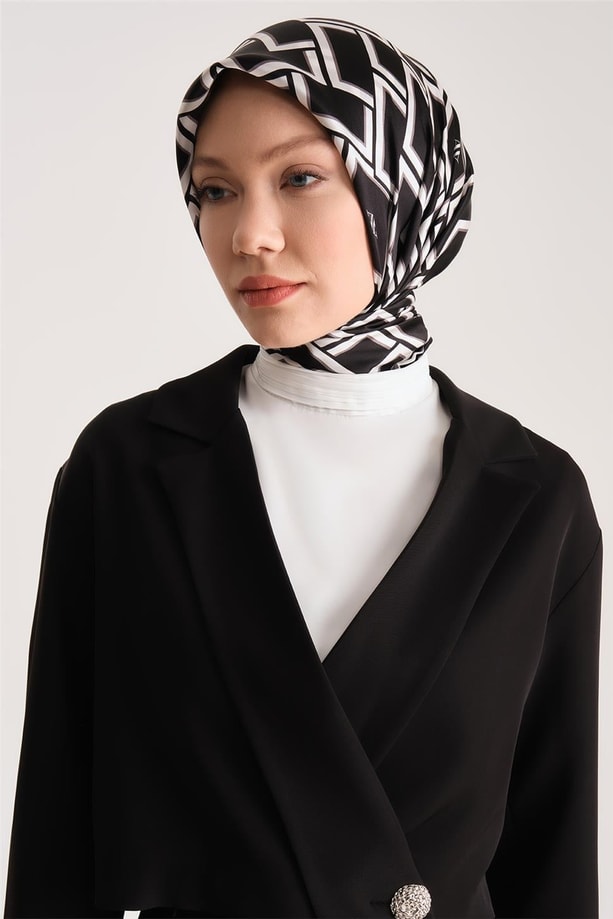 Armine Pantolon Etekli Şık Düğmeli Takım 24Y6806 Siyah