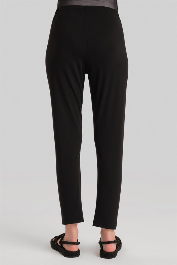 Armine Tesettür Mayo 24YD8607 Siyah