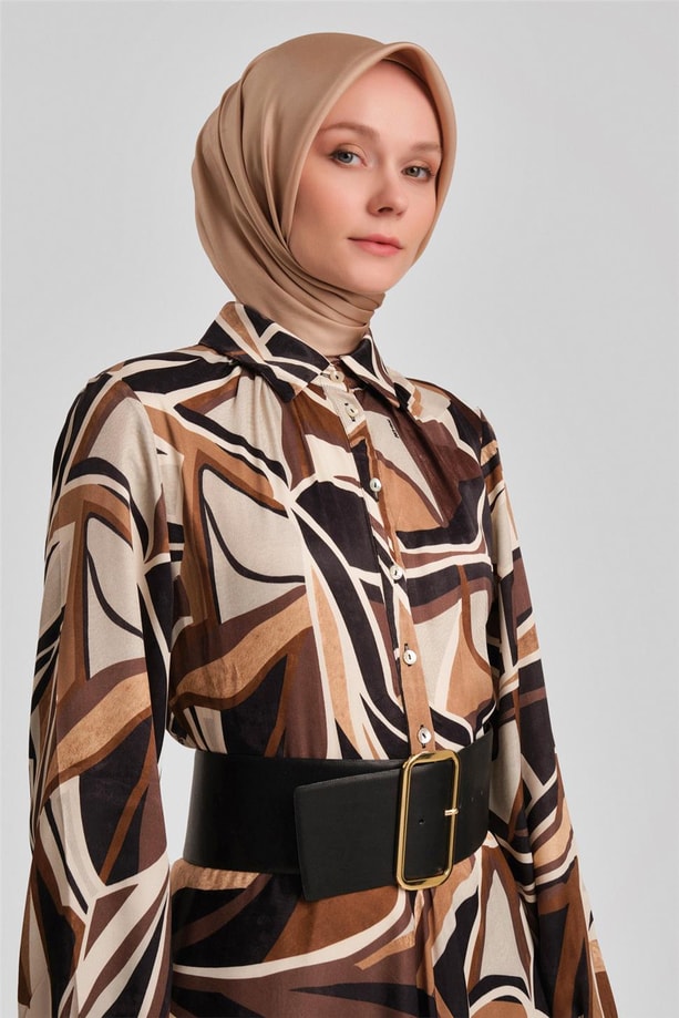 Armine Biye Detaylı Desenli Elbise 24Y9853 Kahverengi