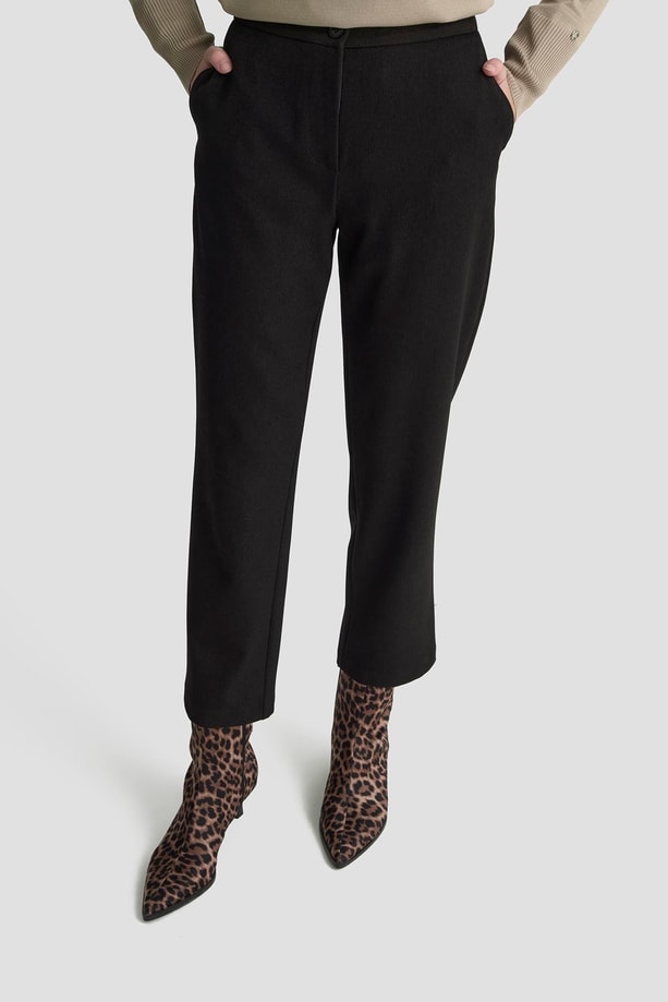 Armine Beli Lastikli Klasik Pantolon 25KD1113 Siyah
