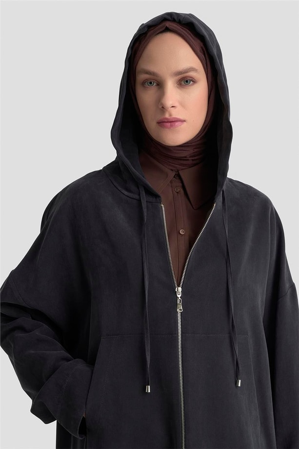 Armine Fermuar Detaylı Kapüşonlu Kap 25KD1125 Siyah