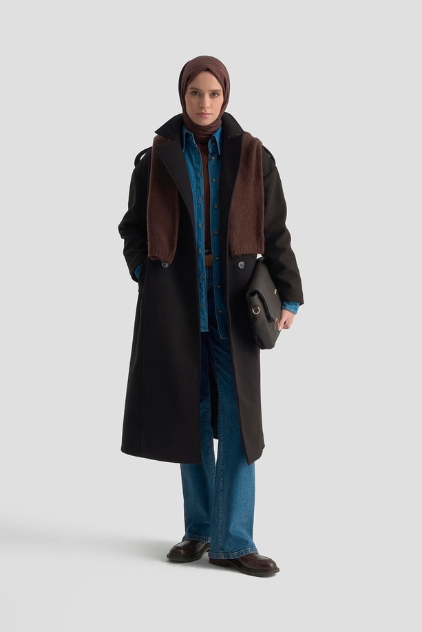 Armine Aller Detaylı Düğmeli Manto 25KT1729 Siyah