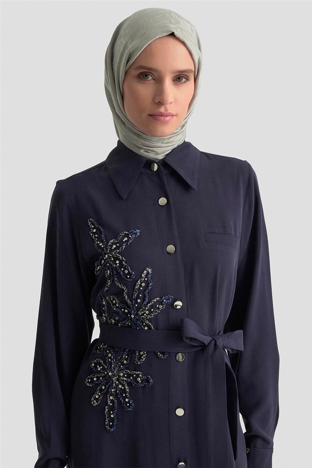 Armine Taş İşlemeli Takım 25KD2104 Lacivert