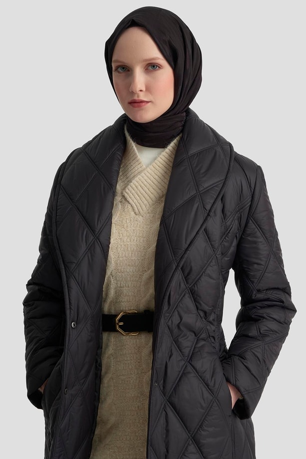 Armine Şal Yaka Kapitone Kaban 25KD2201 Siyah