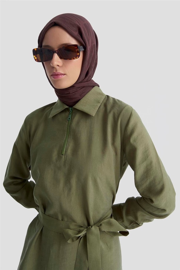 Armine Fermuar Detaylı Elbise 25KD4006 Haki