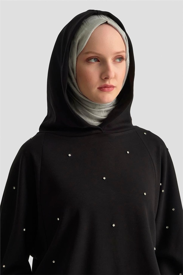 Armine Taşlı Kapüşonlu Sweat 25KD4031 Siyah