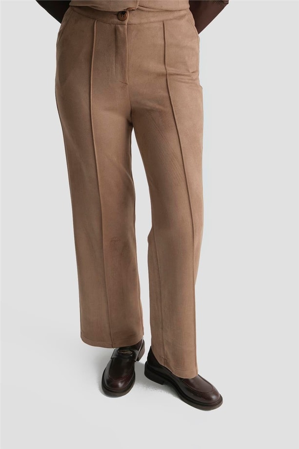 Armine Yelekli Süet Takım 25KD4395 Camel