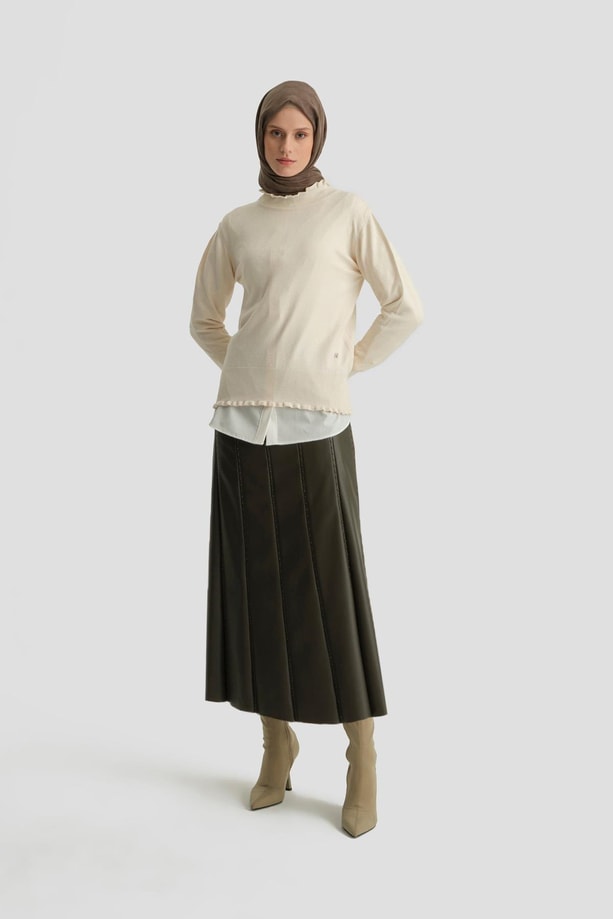 Armine Fırfır Detaylı Kazak 25KD7007 Ekru