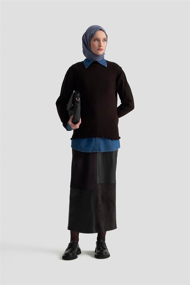 Armine Fırfır Detaylı Kazak 25KD7007 Siyah