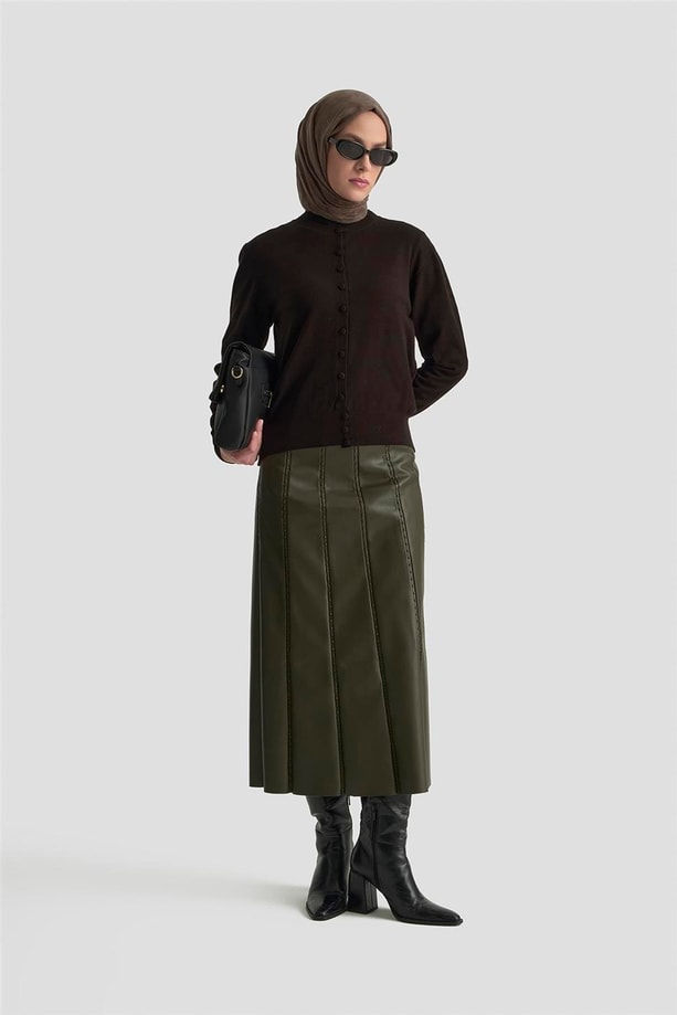 Armine Düğme Detaylı Basic Hırka 25KD7012 Siyah