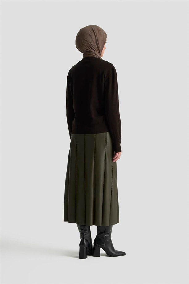 Armine Düğme Detaylı Basic Hırka 25KD7012 Siyah