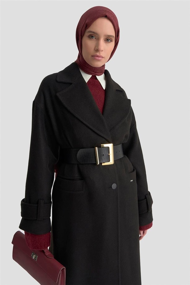 Armine Yanları Yırtmaçlı Kaban 25K7024 Siyah