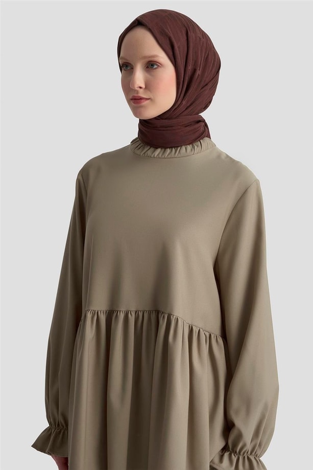 Armine Fırfırlı Balon Kollu Tunik 25KD9018 BEJ