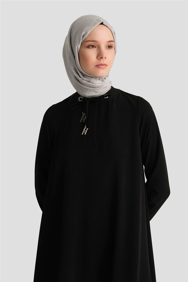 Armine Bağcık Detaylı Tunik 25YH4202 Siyah