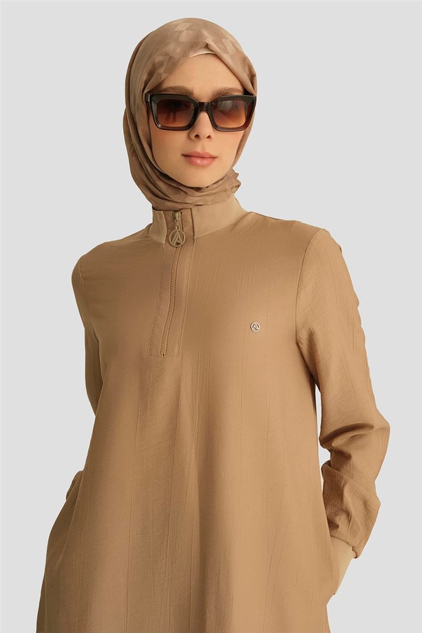 Armine Fermuar Detaylı Tunik 25YT433 Koyu  Bej