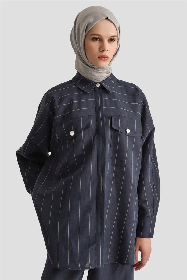 Armine Çizgili Gömlekli Takım 25Y6010 Lacivert