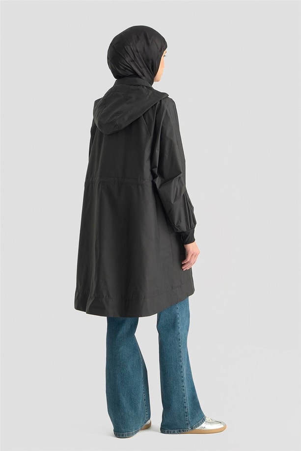 Armine Gizli Kapüşonlu ve Manşet Detaylı Yağmurluk 25Y7815 Siyah