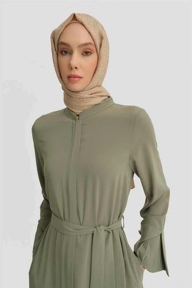 Armine Manşeti Katlanabilen Ferace 25Y8300 Yeşil