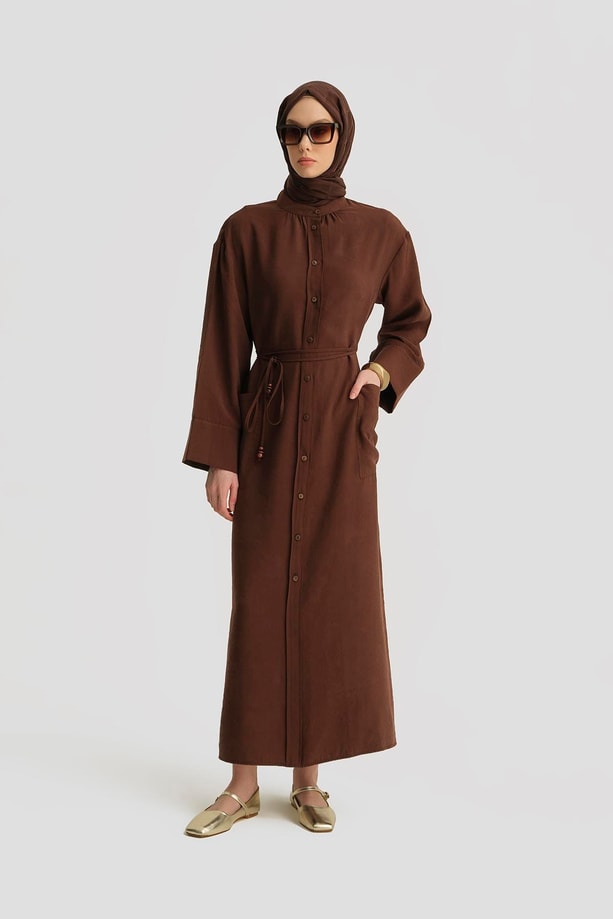 Armine Düğmeli Modal Elbise 25Y9011 Açık Kahve