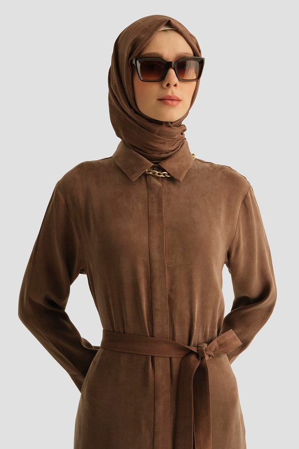 Armine Önü İşlemeli Elbise 259028 Açık Kahve