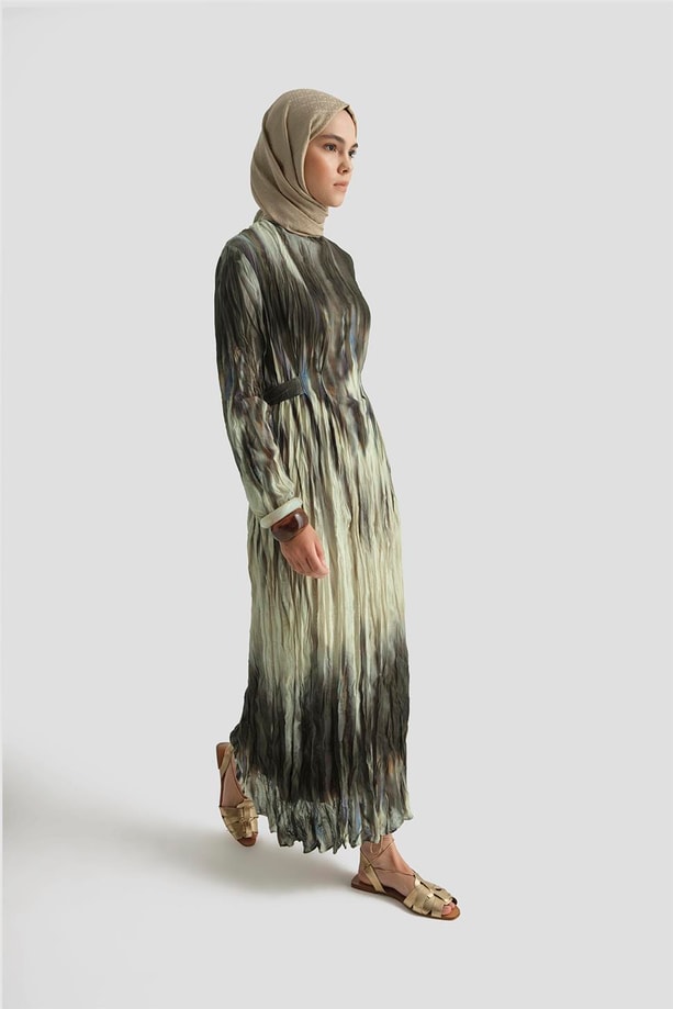 Armine Batik Desen Kraşlı Elbise 25Y9032 Haki